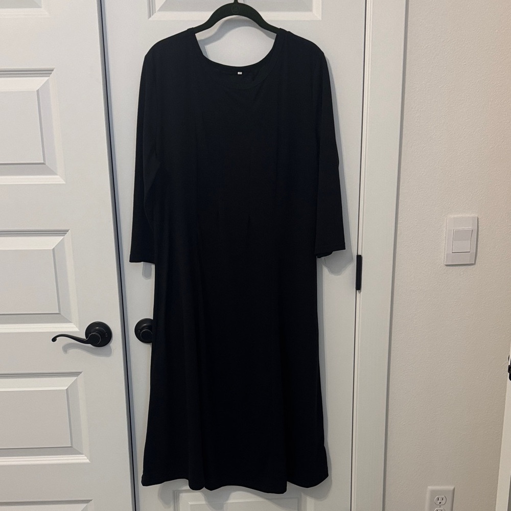 Chic Black Three Quarter Sleeve Dress